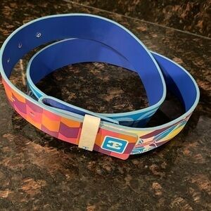 NWOT CINCH BELT